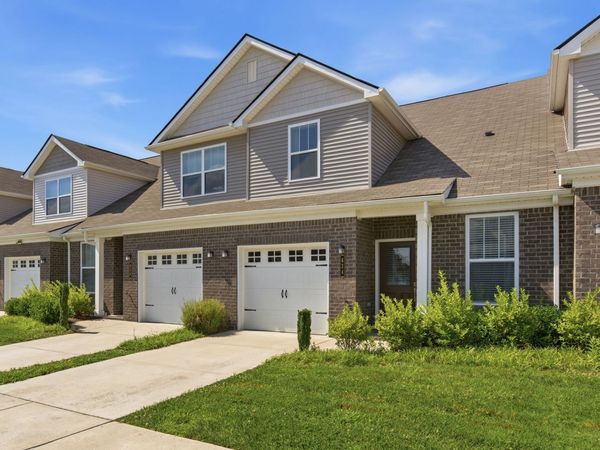 634 Birdie Dr , Spring Hill, TN 37174