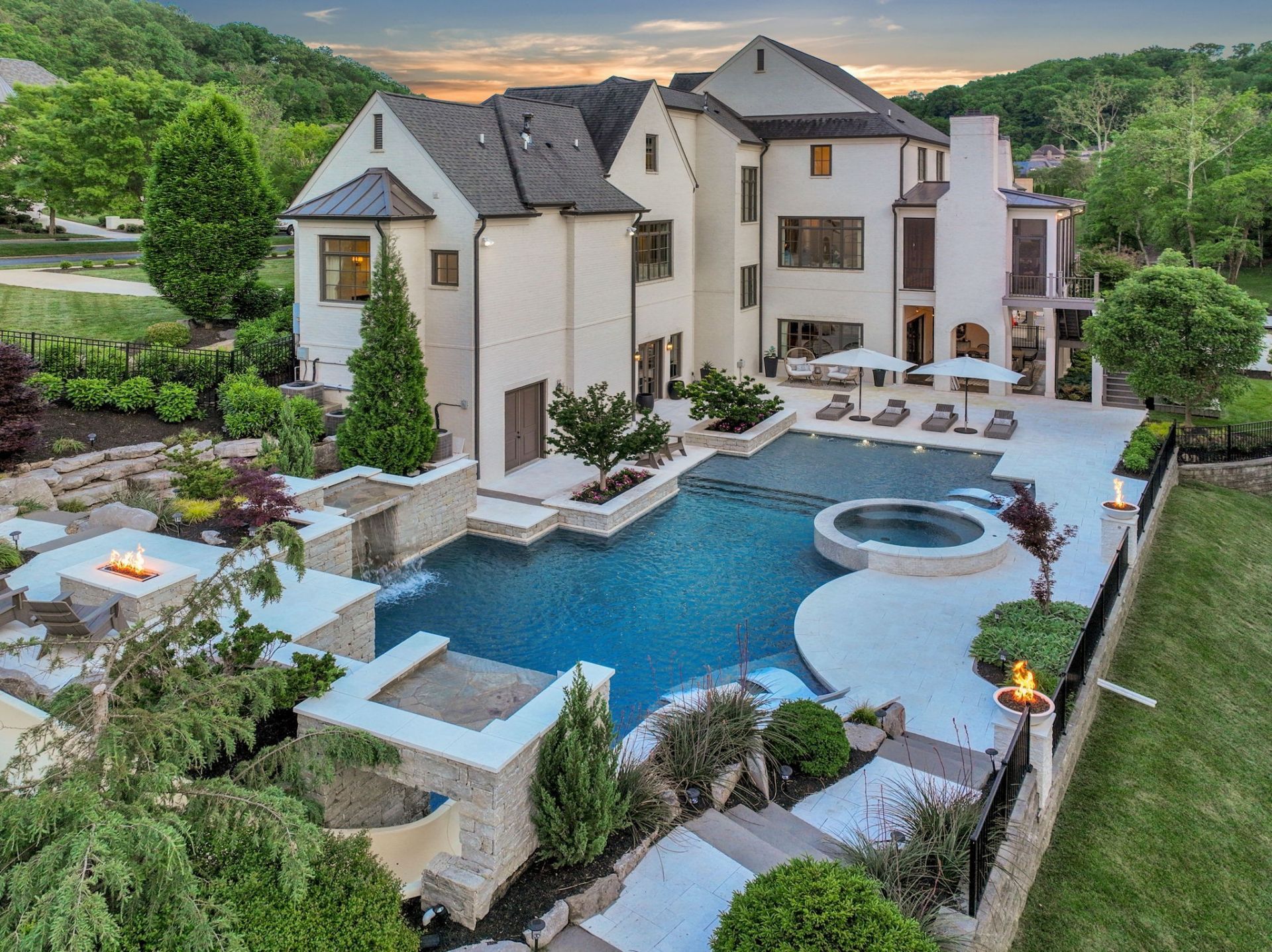 821 Windstone Blvd, Brentwood, TN 37027 Main Photo