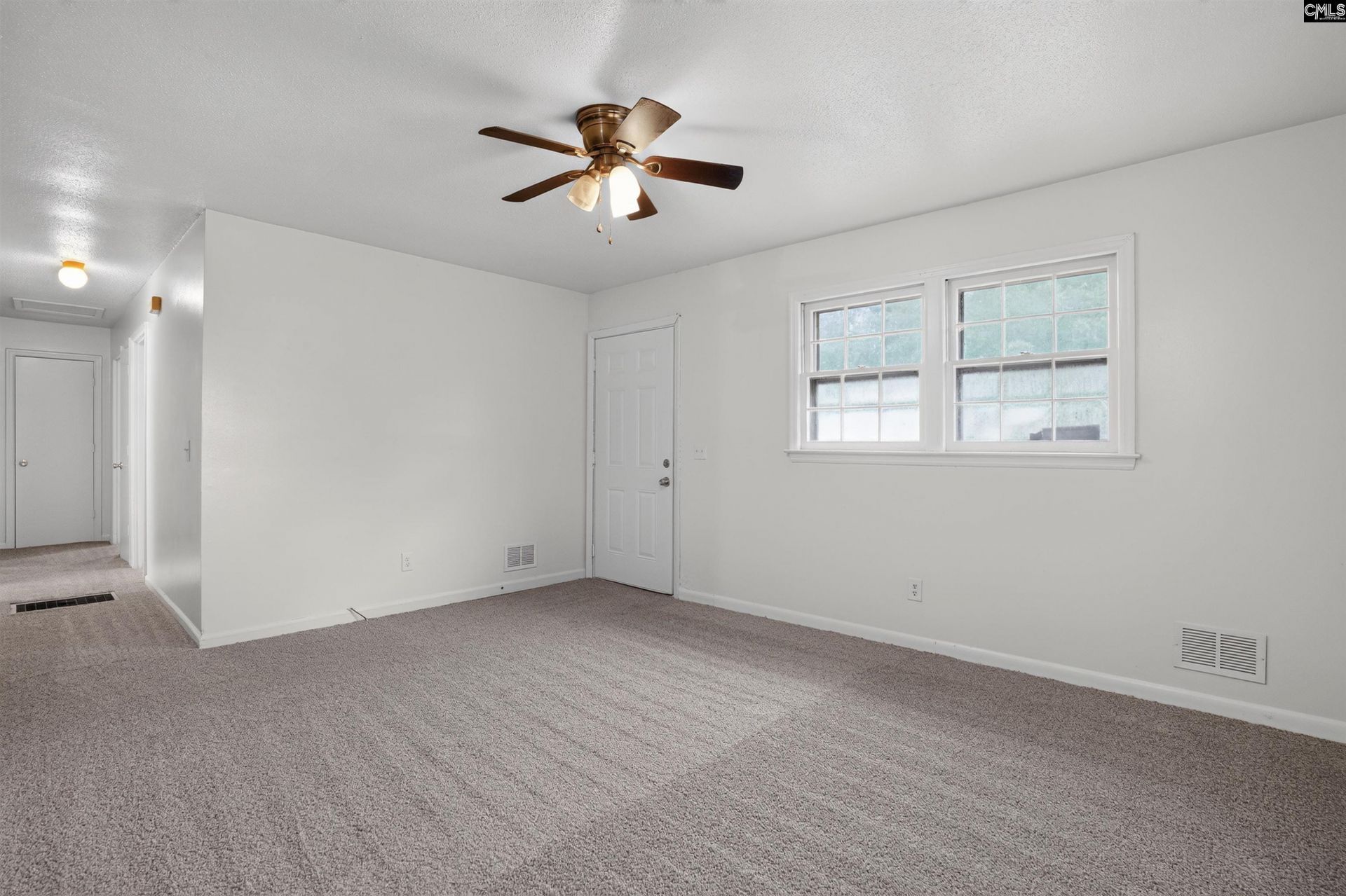 214 Leica Lane Photo 26