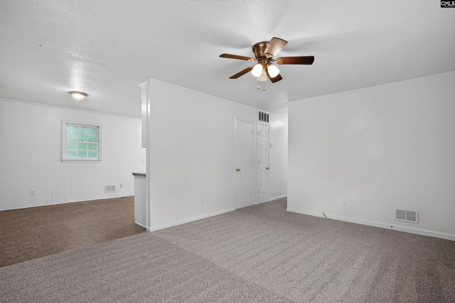 214 Leica Lane Photo 28