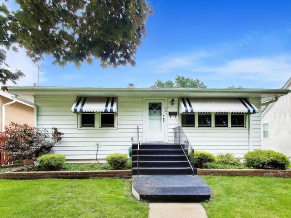 403 N Yale Street , Villa Park, IL 60181