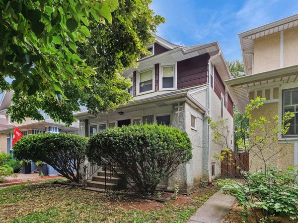 5325 W Berteau Avenue, Chicago, IL 60641
