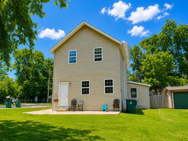 301 4th Avenue , Rock Falls, IL 61071