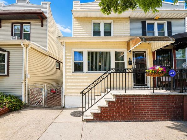 6149 62nd Avenue, Middle Village, NY 11379