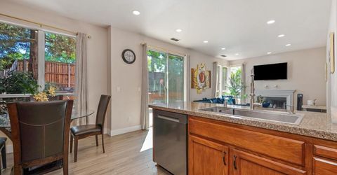 2701 Catalina Dr, Rocklin, CA 95765 Photo