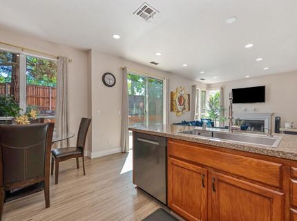 2701 Catalina Dr, Rocklin, CA 95765 Photo