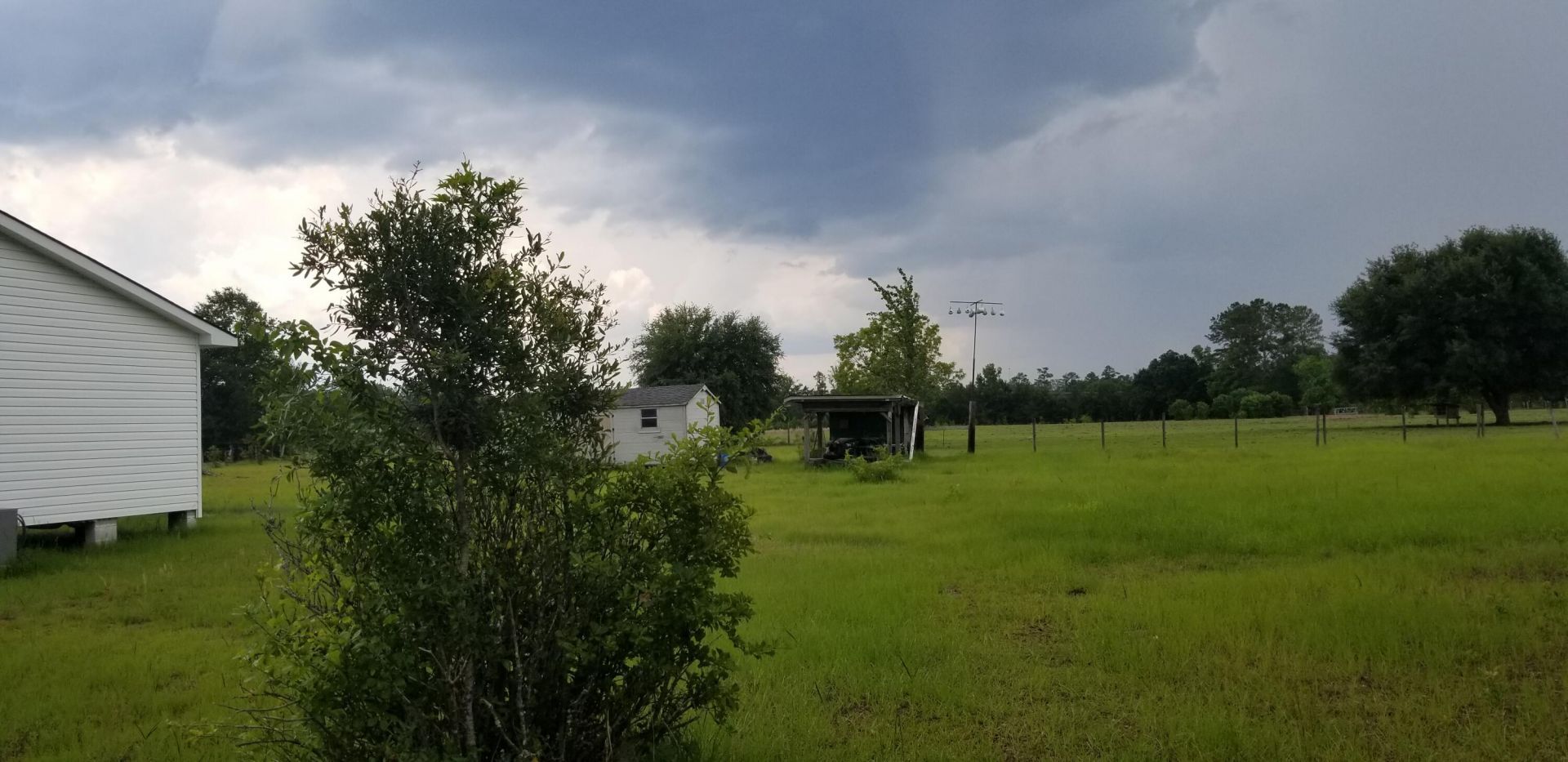 482 Stanley Avenue Photo 11