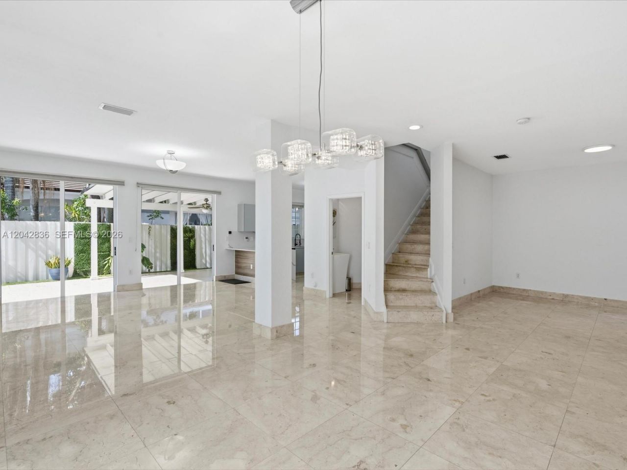 11274 NW 43rd Ter , Doral, FL 33178 Photo