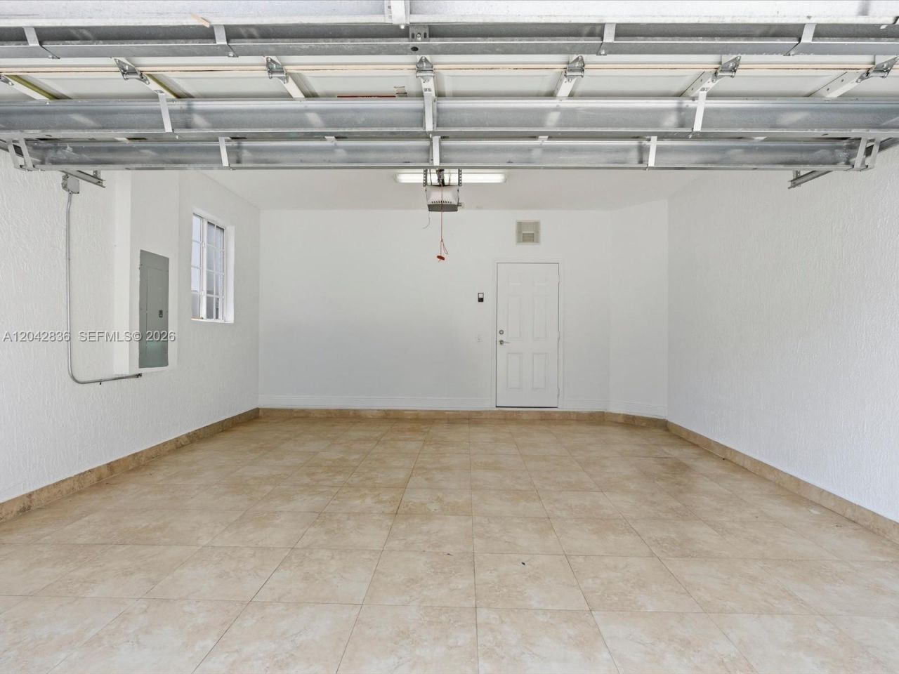 11274 NW 43rd Ter , Doral, FL 33178 Photo