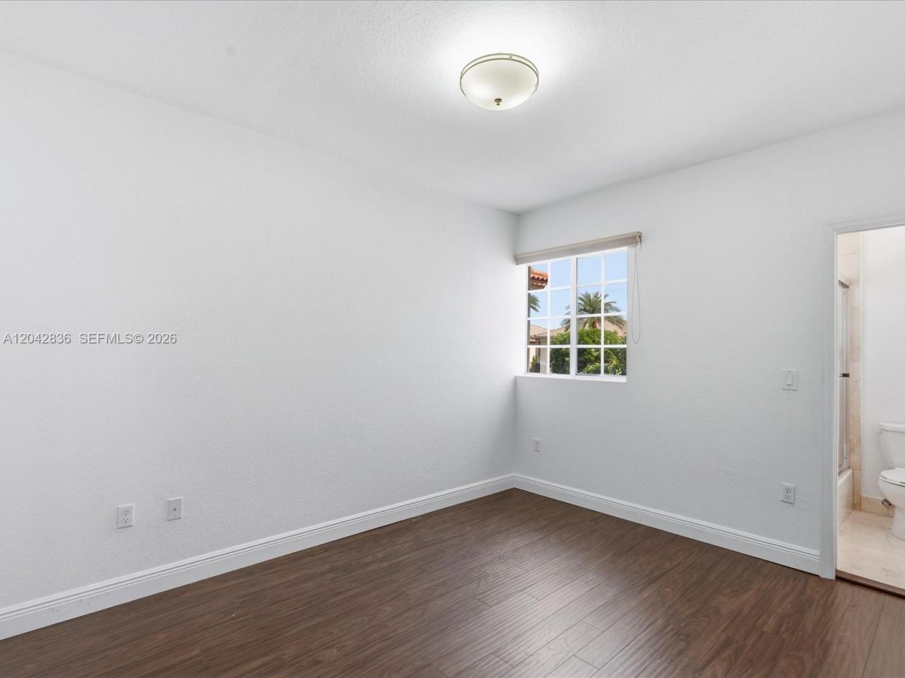 11274 NW 43rd Ter , Doral, FL 33178 Photo