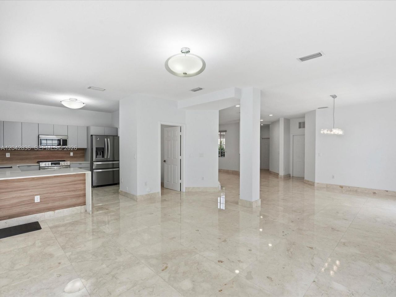 11274 NW 43rd Ter , Doral, FL 33178 Photo