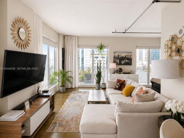 455 NE 25th St , Unit 806, Miami, FL 33137
