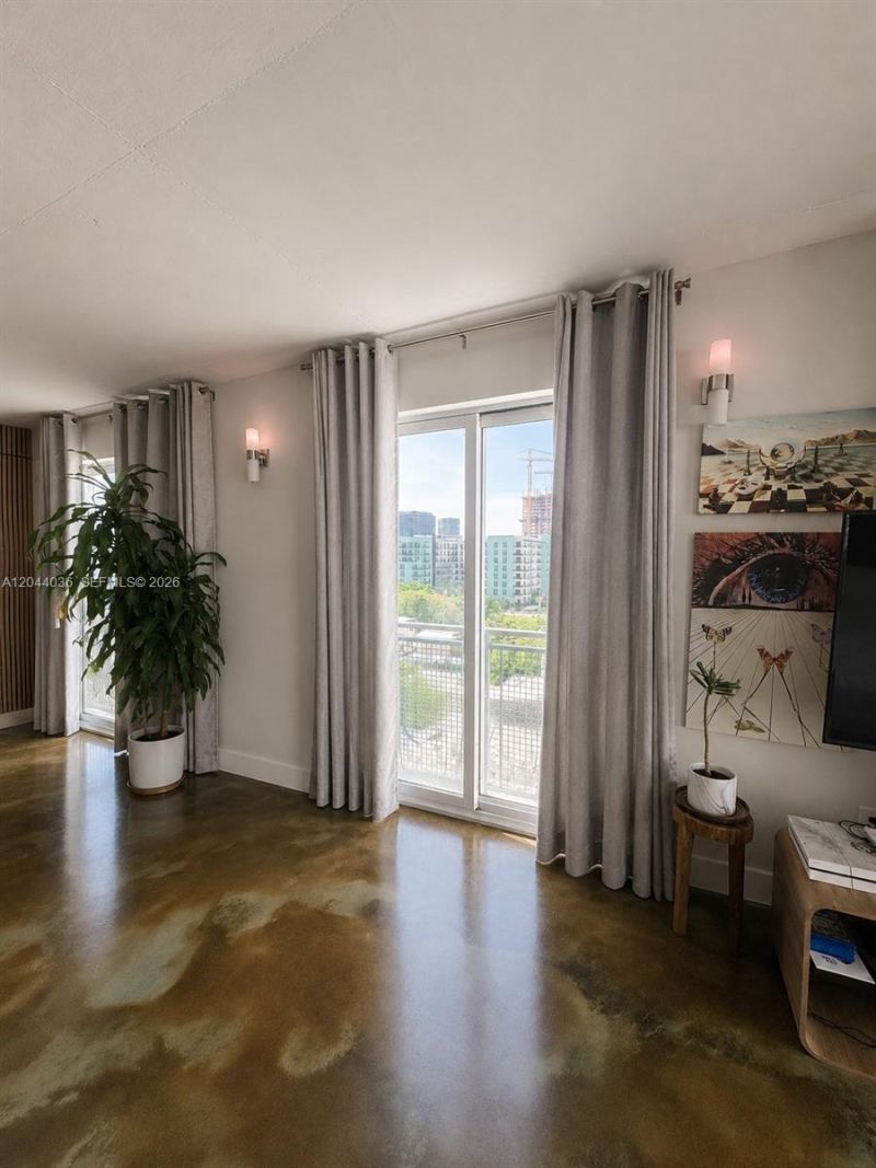 455 NE 25th St , Unit 806, Miami, FL 33137 Photo