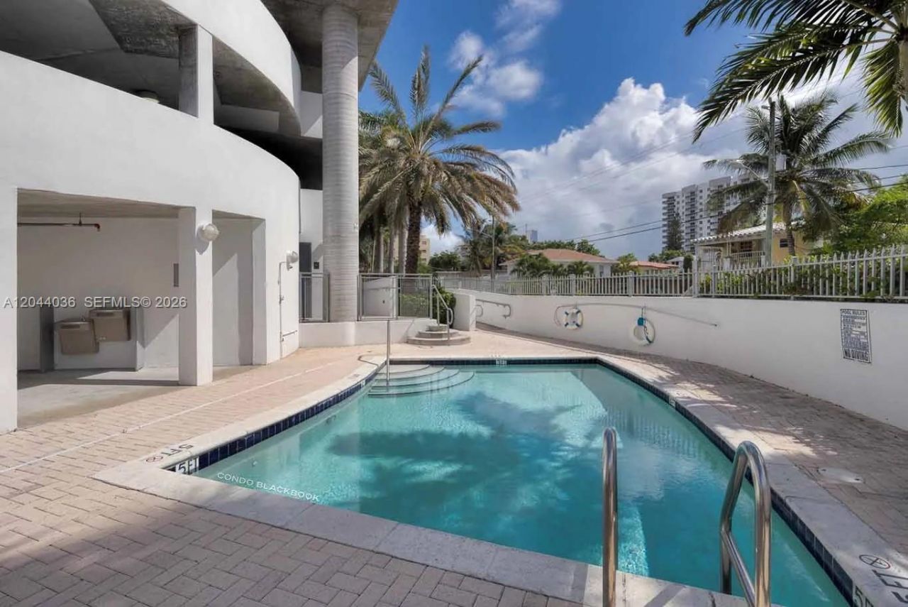 455 NE 25th St, Unit 806, Miami, FL 33137 Photo