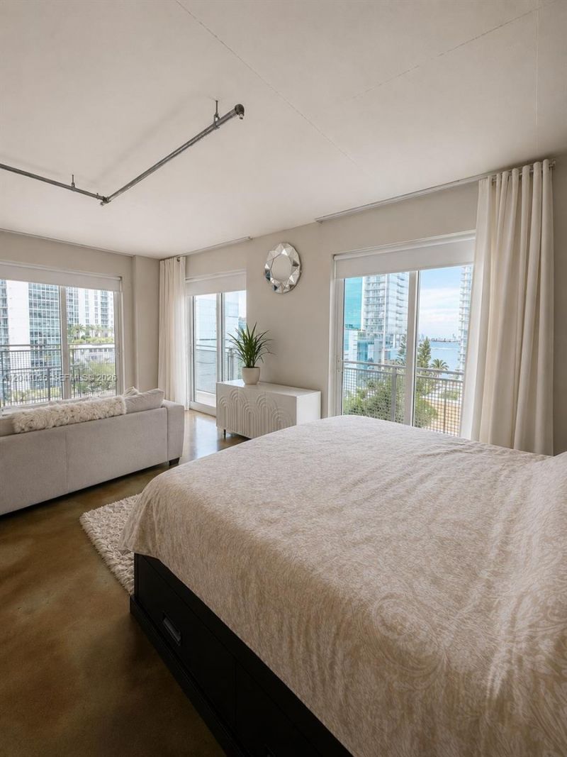 455 NE 25th St , Unit 806, Miami, FL 33137 Photo