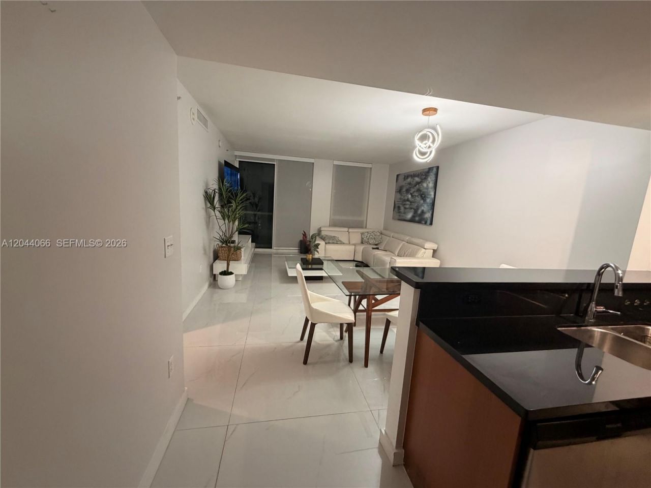 253 NE 2nd St , Unit 1204, Miami, FL 33132 Photo