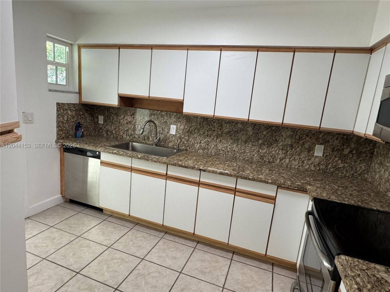 5907 Turin St , Unit 5909, Coral Gables, FL 33146 Photo