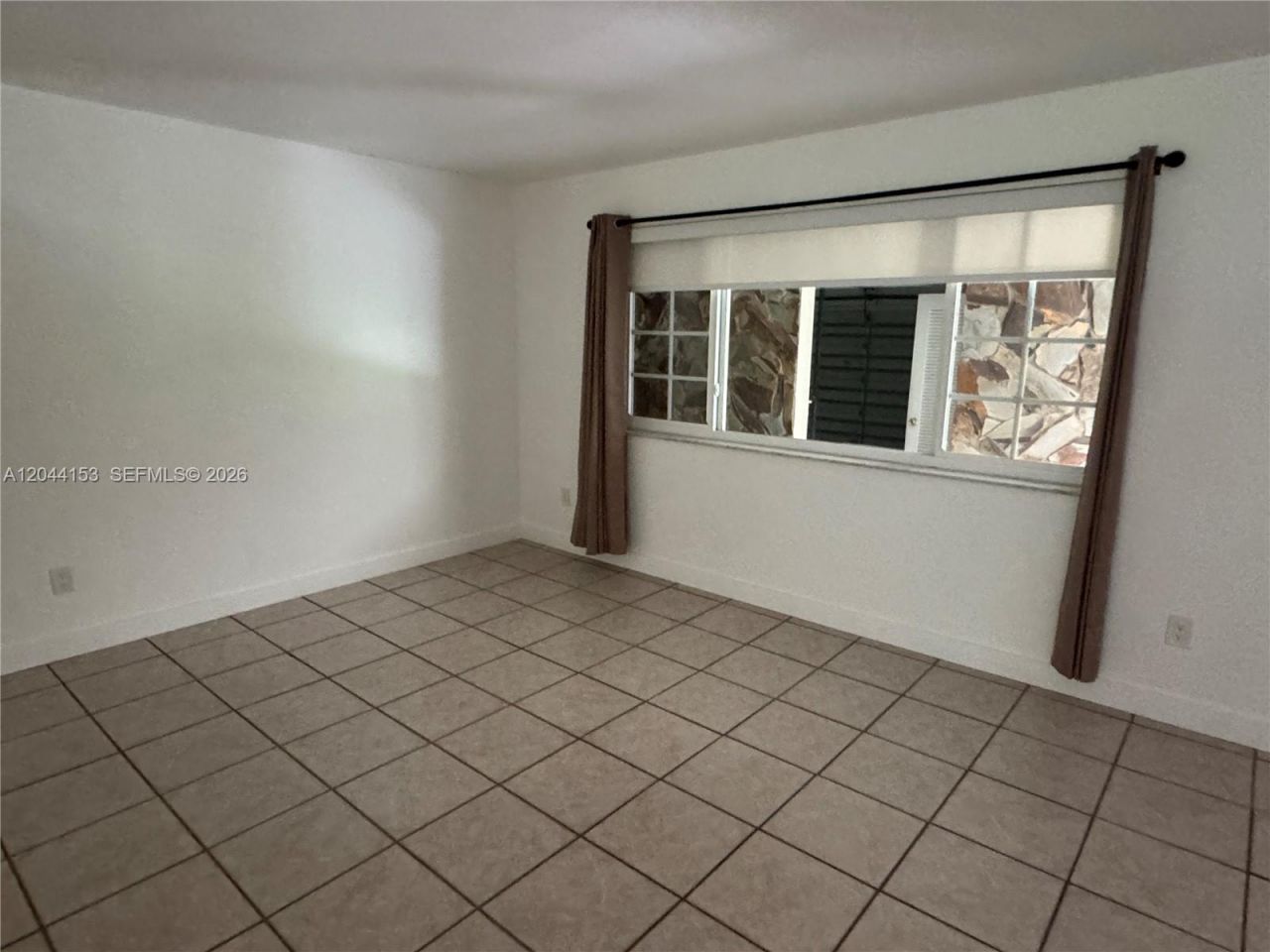 5907 Turin St , Unit 5909, Coral Gables, FL 33146 Photo