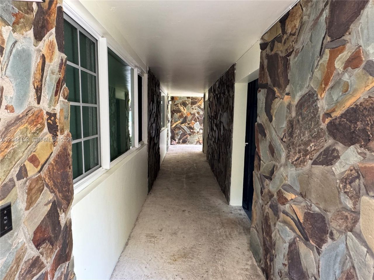5907 Turin St , Unit 5909, Coral Gables, FL 33146 Photo