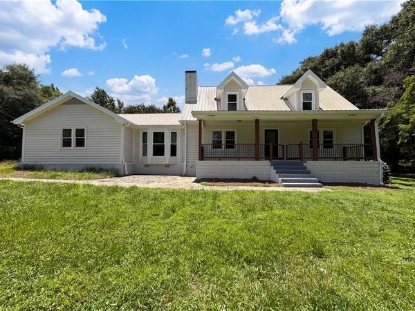 1127 Musgrove Road , Griffin, GA 30223