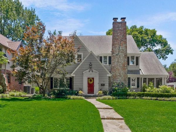 631 W 66th Terrace, Kansas City, MO 64113