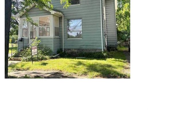 1109 W Washtenaw Street, Lansing, MI 48915