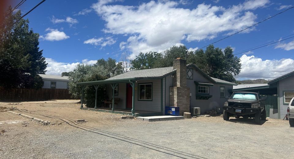 205 W 4th Avenue, Sun Valley, NV 89433 Photo