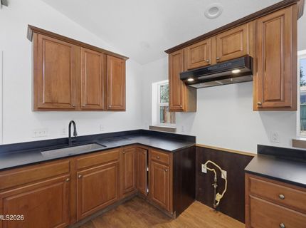205 W 4th Avenue, Sun Valley, NV 89433 Photo