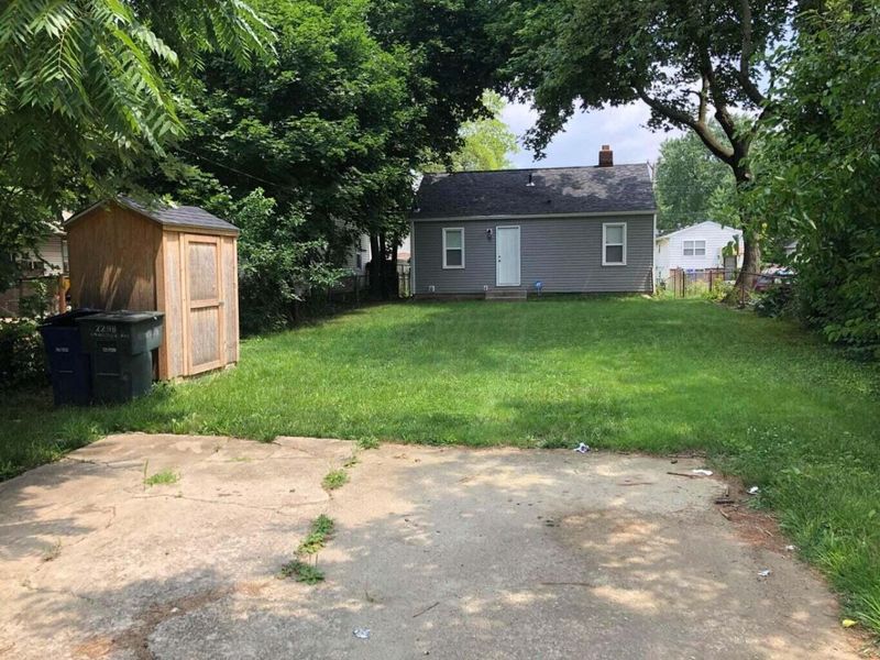 2299 Hamilton Avenue , Columbus, OH 43211 Photo 16