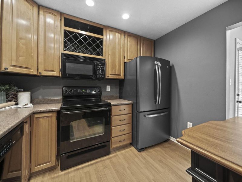 184 E Schrock Road, Westerville, OH 43081 Photo 15