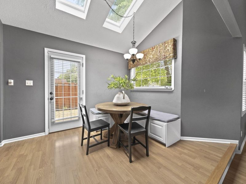 184 E Schrock Road, Westerville, OH 43081 Photo 18