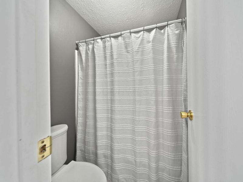 184 E Schrock Road, Westerville, OH 43081 Photo 34