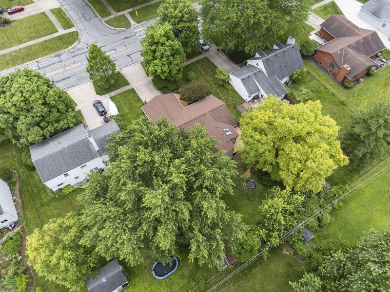 184 E Schrock Road, Westerville, OH 43081 Photo 57