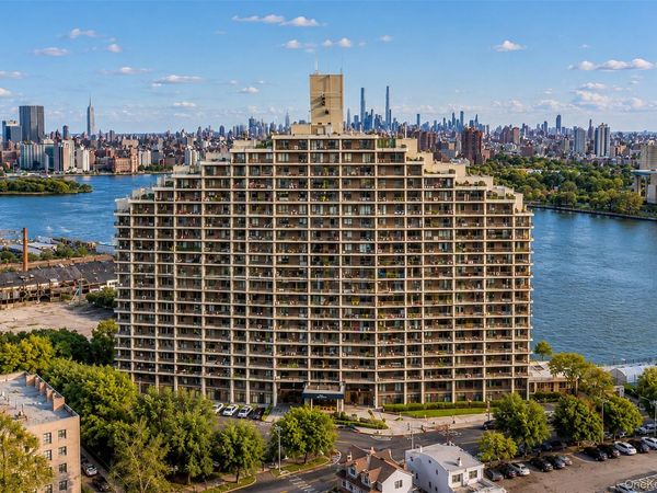 25-40 Shore Boulevard , Unit 15Q, Astoria, NY 11222