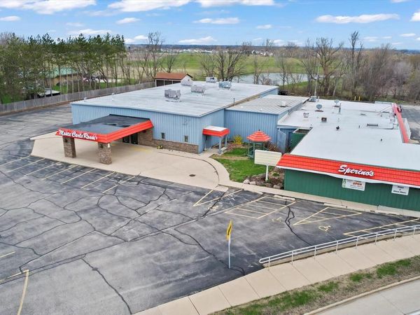 720 N Wisconsin STREET, Elkhorn, WI 53121