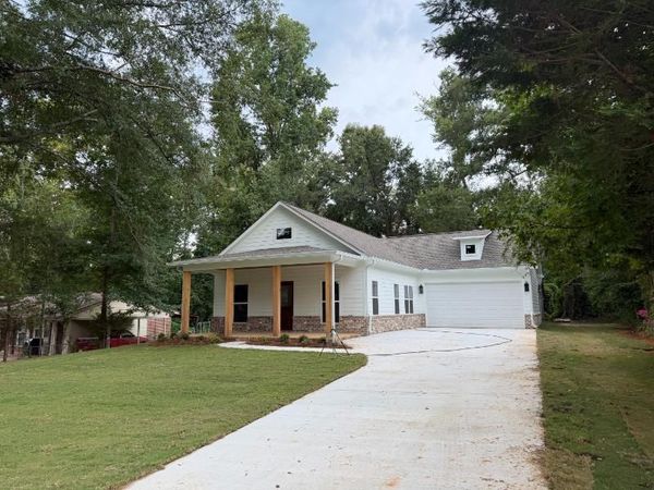 247 Knight Dr., Saltillo, MS 38866