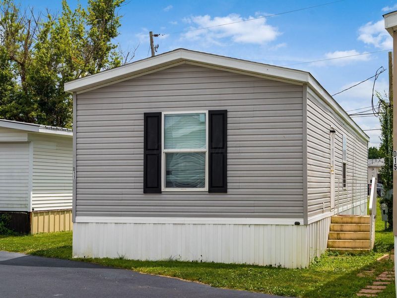 4285 Broadway , Unit D11, Grove City, OH 43123 Photo 2