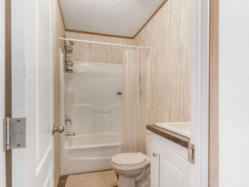 4285 Broadway , Unit D11, Grove City, OH 43123 Photo 20
