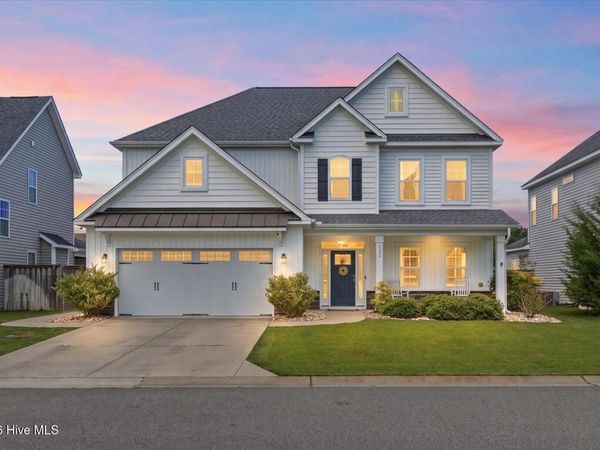 504 Aurora Place, Hampstead, NC 28443