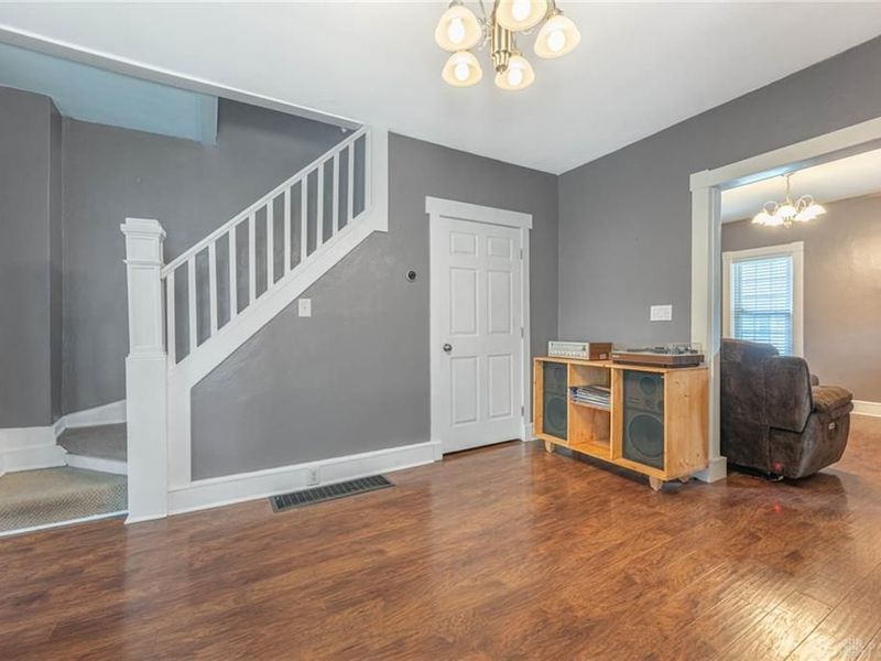 34 E Cottage Avenue, West Carrollton, OH 45449 Photo 5