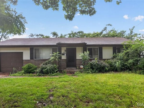 10061 Lilac Avenue , St Louis, MO 63137