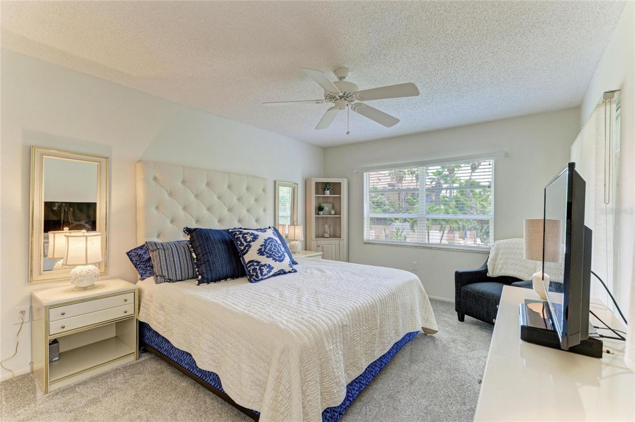 8625 Midnight Pass Road, Unit 208B, Sarasota, FL 34242 Photo