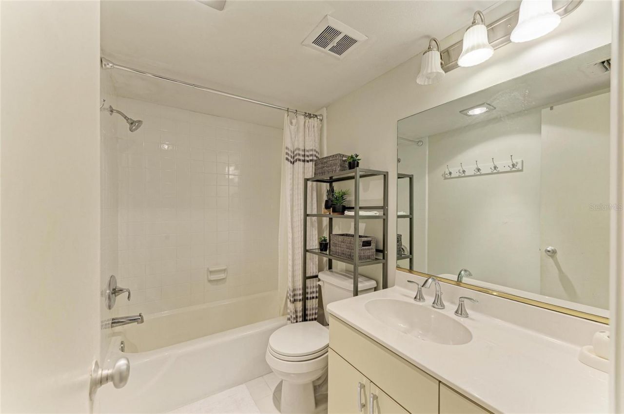8625 Midnight Pass Road, Unit 208B, Sarasota, FL 34242 Photo