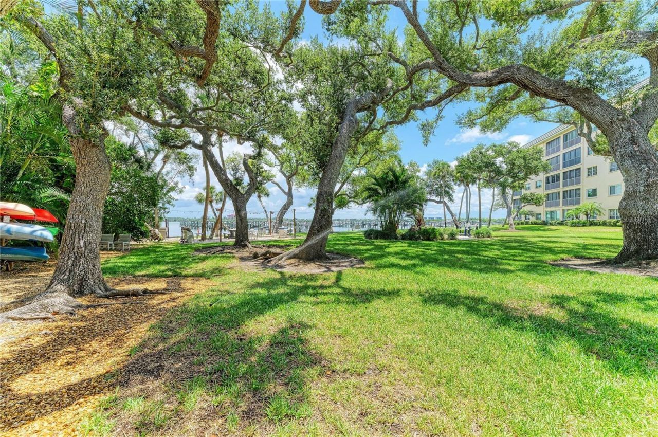 8625 Midnight Pass Road, Unit 208B, Sarasota, FL 34242 Photo