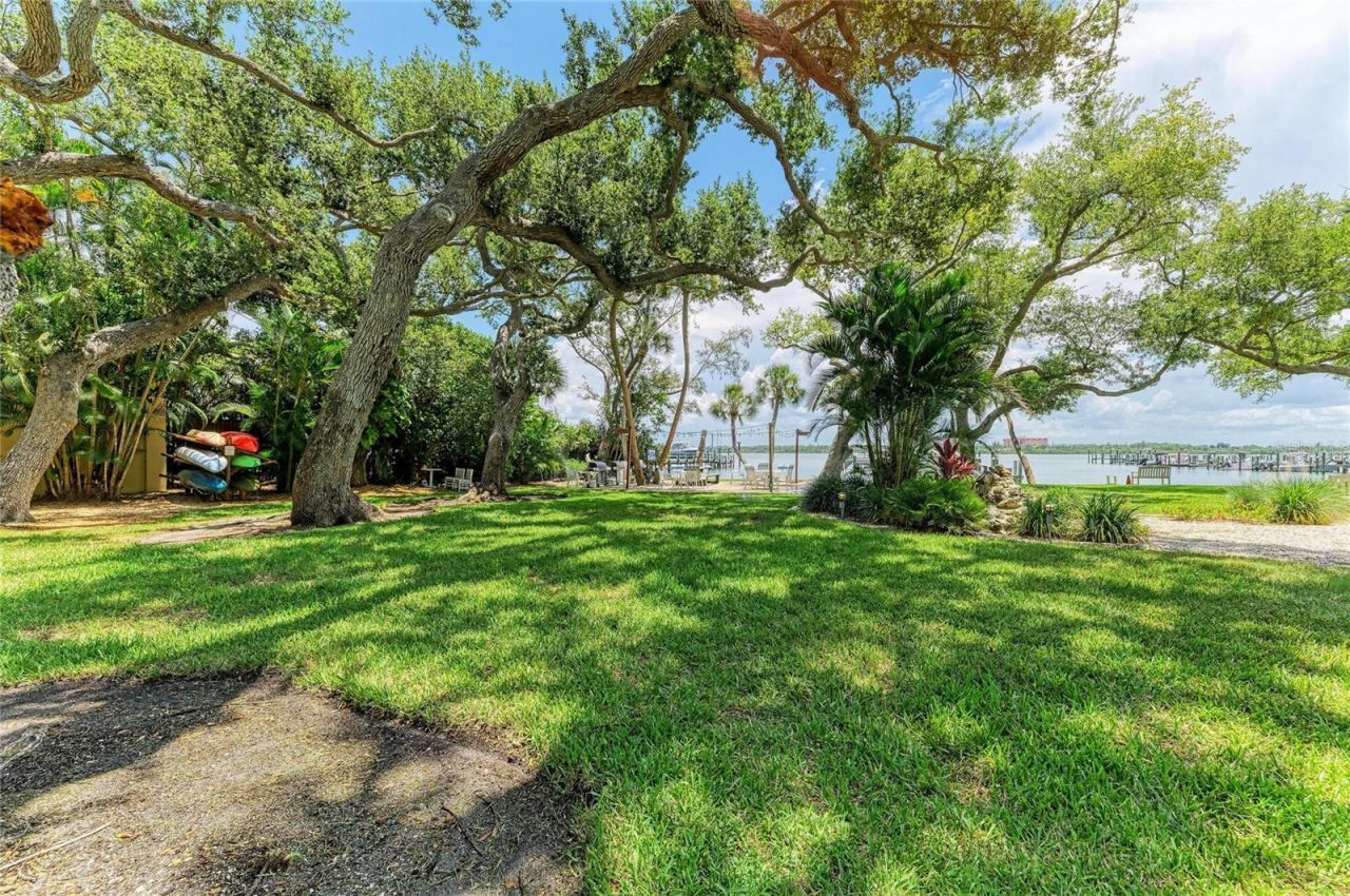 8625 Midnight Pass Road, Unit 208B, Sarasota, FL 34242 Photo