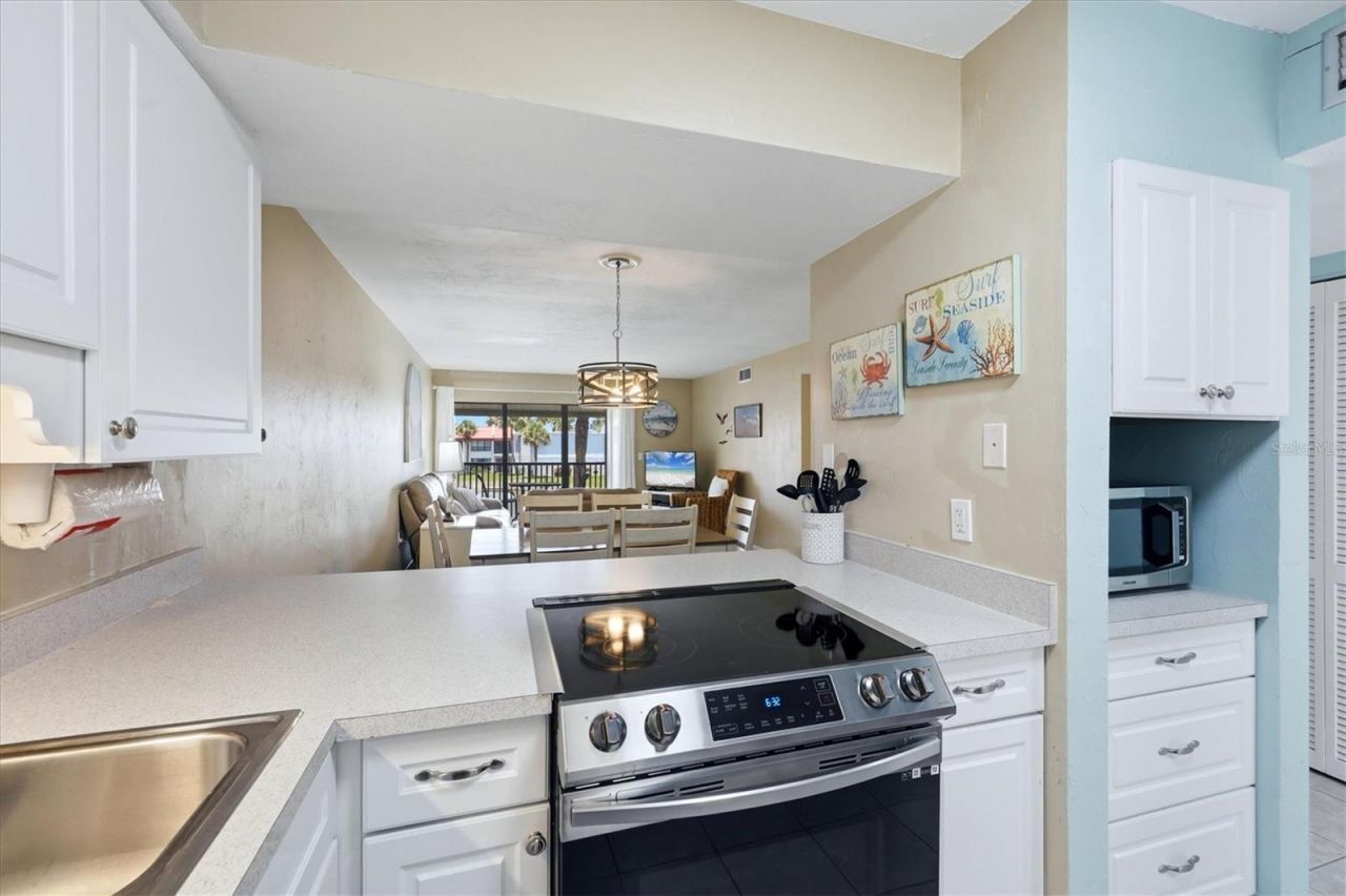 1801 Gulf Drive N, Unit 277, Bradenton Beach, FL 34217 Photo