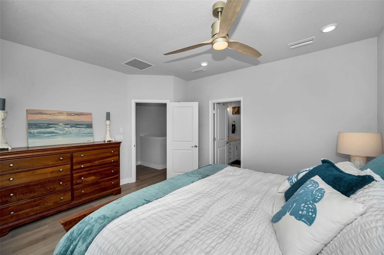 2458 Mangum Court , Sarasota, FL 34237 Photo