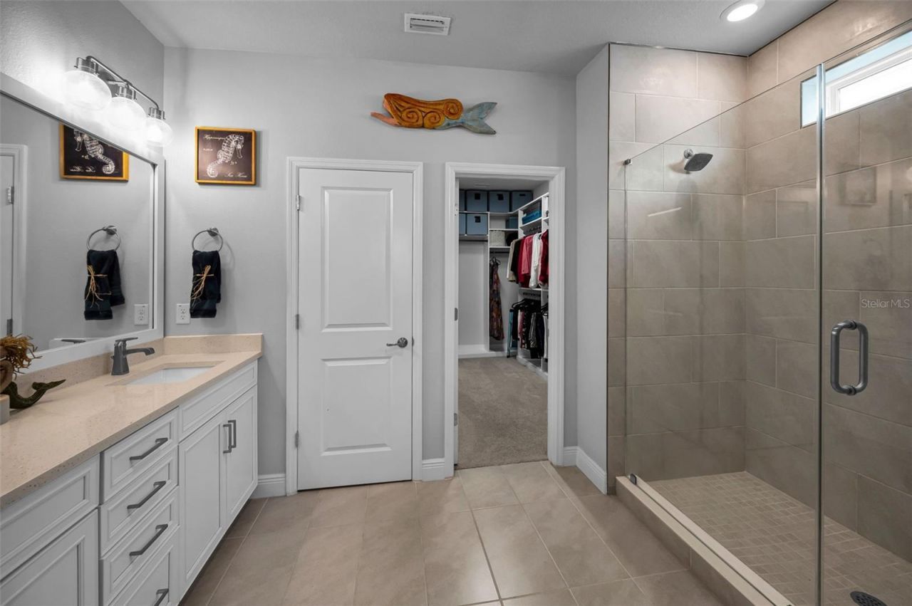 2458 Mangum Court , Sarasota, FL 34237 Photo