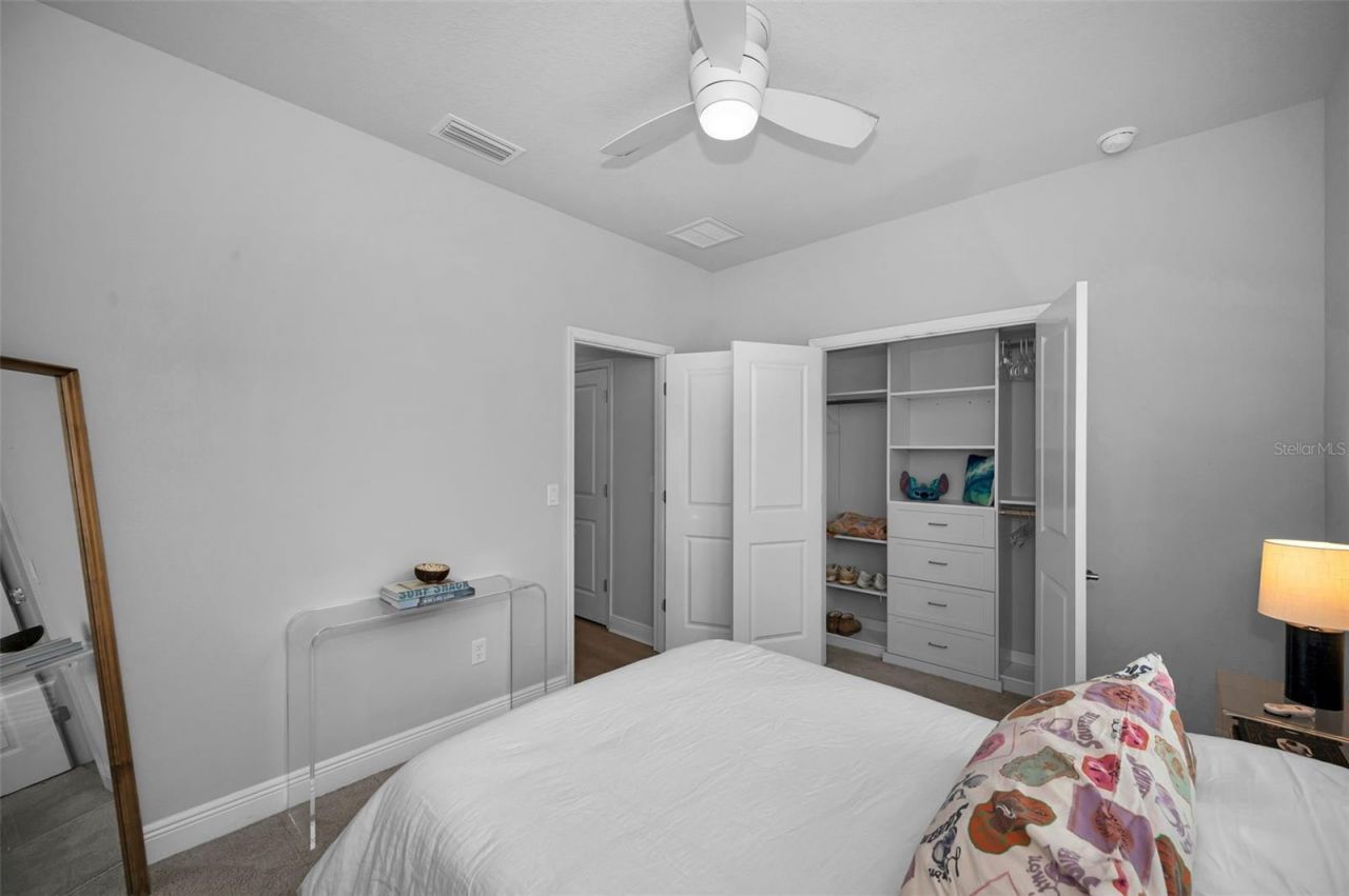 2458 Mangum Court , Sarasota, FL 34237 Photo