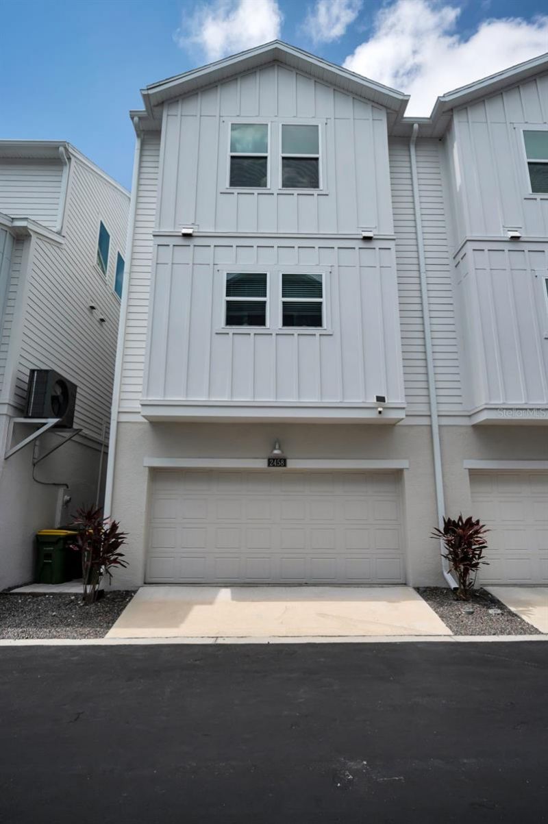 2458 Mangum Court , Sarasota, FL 34237 Photo